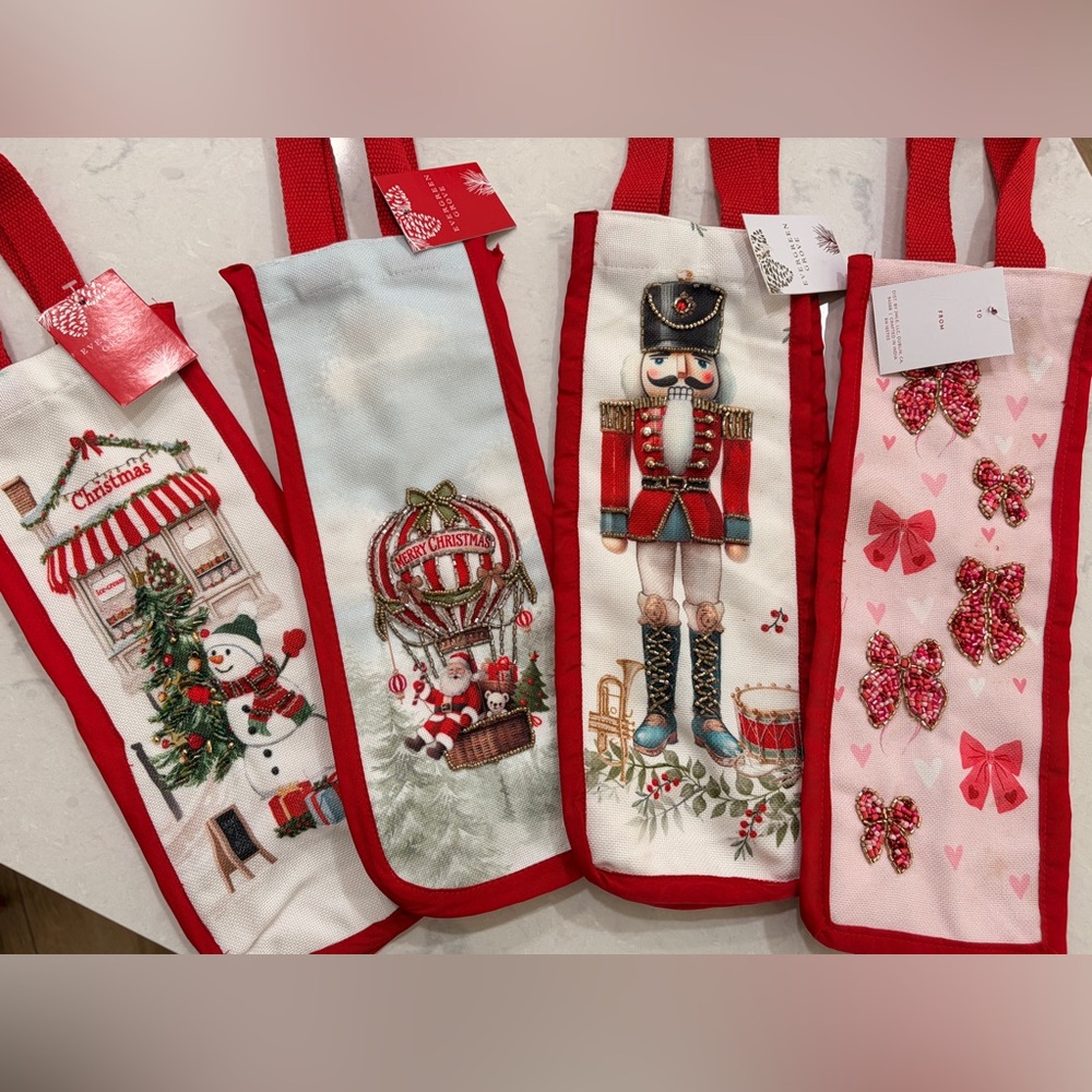 Pick1️⃣!!Reusable Sparkly Beaded-Large Festive Christmas Wine Bottle Gift Bags✨🍾